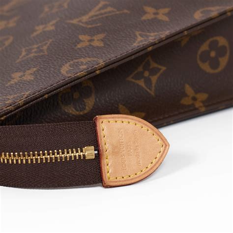 pochette toilette 26 louis vuitton|louis vuitton poche monogram.